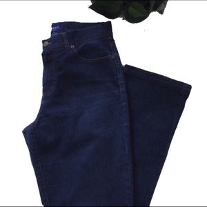 Guess Women’s Straight Leg Jeans
